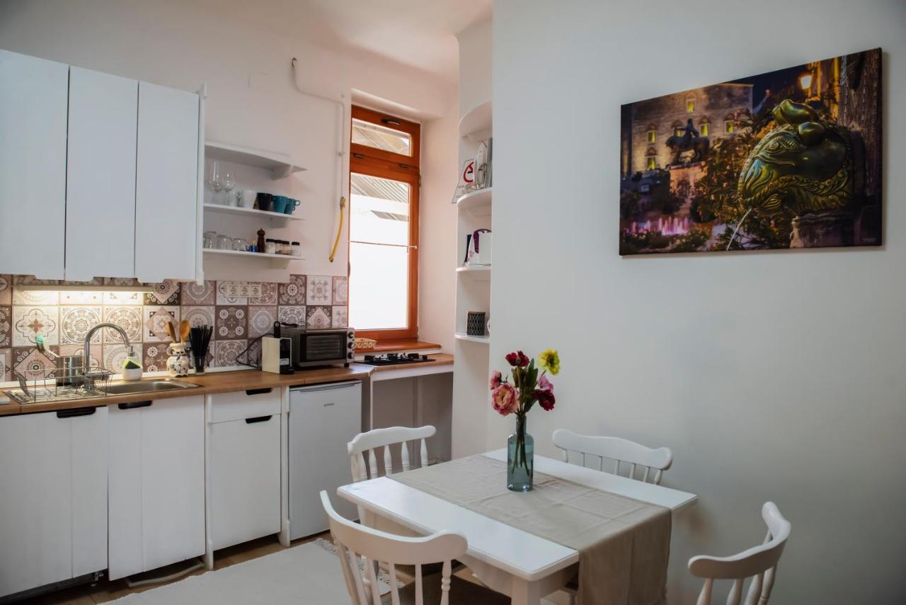 Heart Of Pecs Apartman Free Parking Luaran gambar