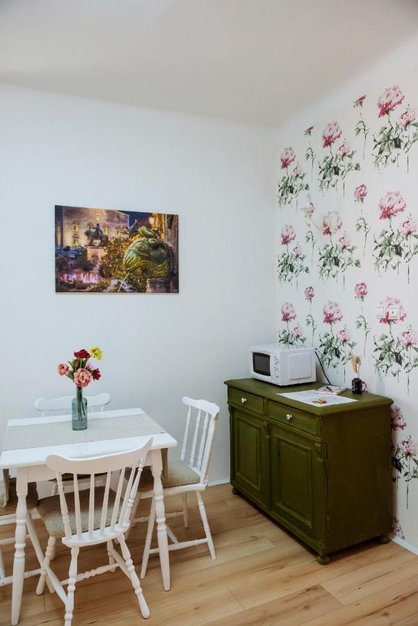 Heart Of Pecs Apartman Free Parking Luaran gambar
