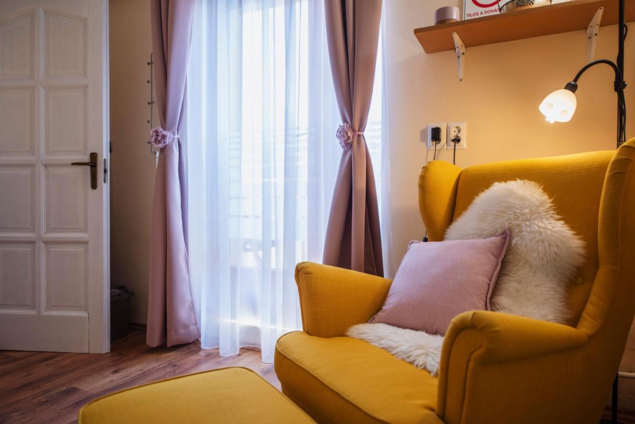Heart Of Pecs Apartman Free Parking Luaran gambar